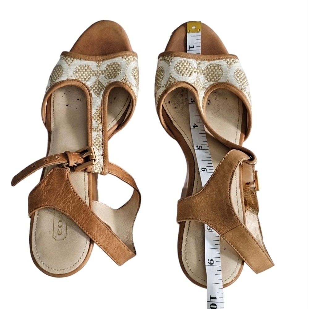 Coach Nelly Boho Platform Wooden Wedge Tan White Monogram Leather T-strap 7.5 - Picture 4 of 10